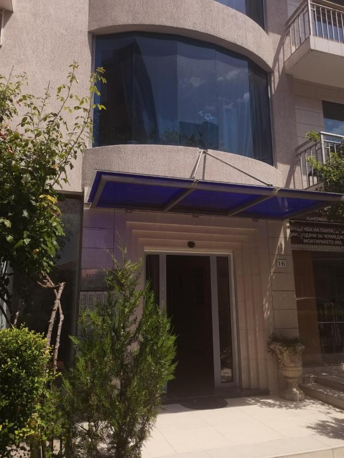 Alexandrov Plaza Studio Lägenhet Nesebar Exteriör bild